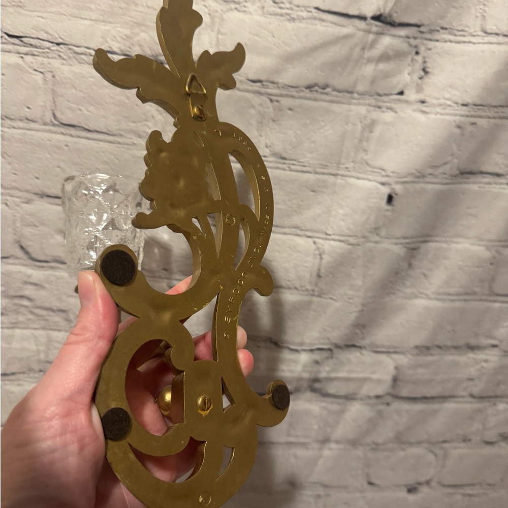 Syroco VTG Wall Sconce with Glass Holder - Picture 5 of 8